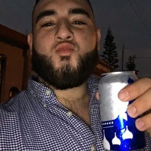 Meet your Posher, Ramiro